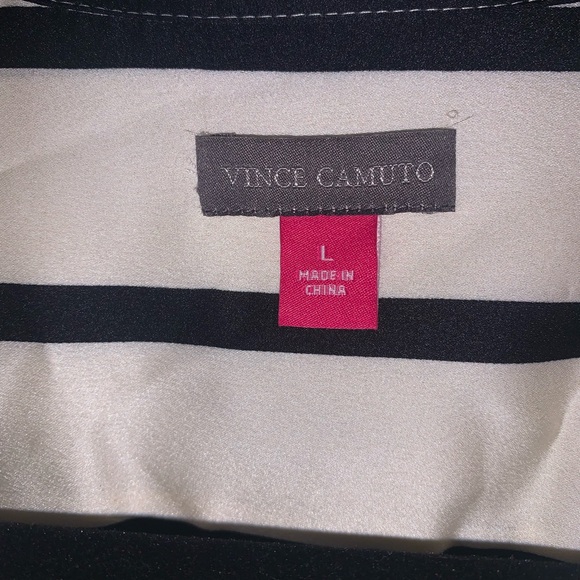 Vince Camuto, cream/black button down. Women’s L $20 - Picture 3 of 7